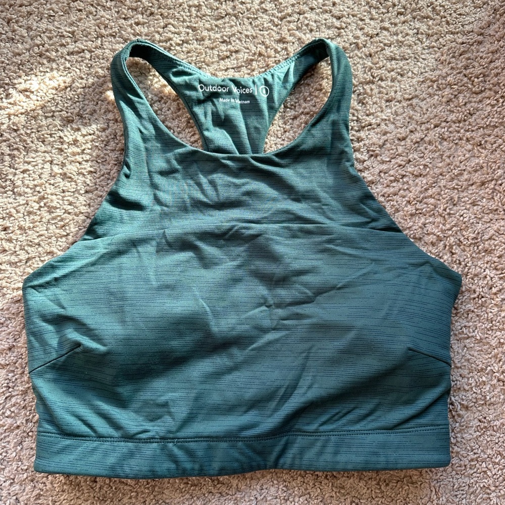 Outdoor Voices Sports Bra / Athletic Crop Top